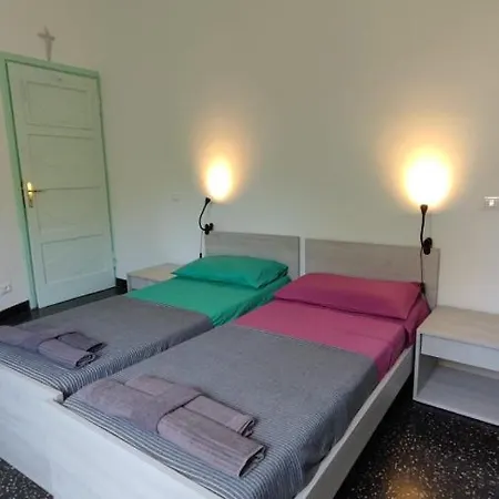 Hotel Le Di Cornigliano *
